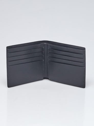 Burberry
Vintage Check E-Canvas International Bifold Wallet